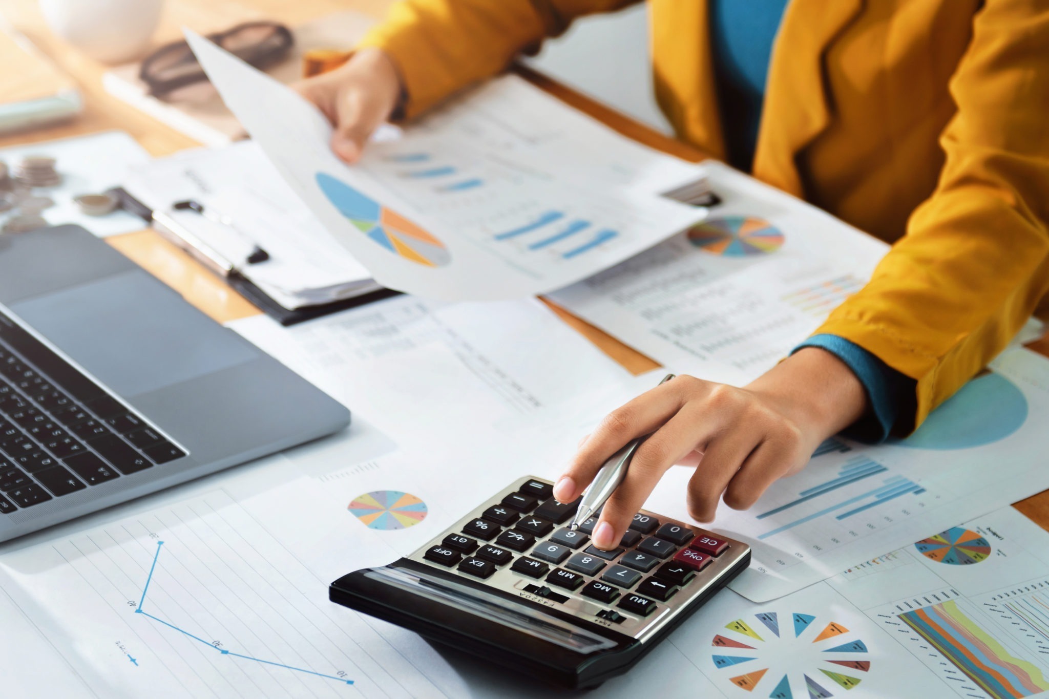 finance degree jobs